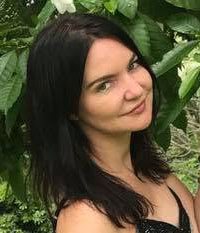 Brenda_D_Headshot_best